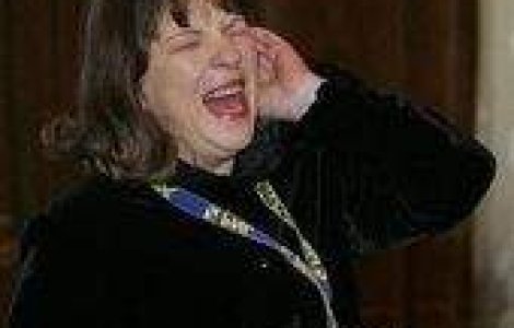 Basescu a respins-o pe Norica