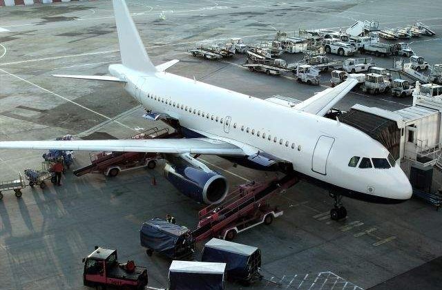 Aeroportul Otopeni: Ce zboruri vor fi afectate de greva controlorilor de trafic