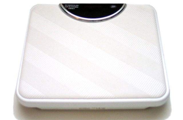 Studiu: Persoanele diagnosticate cu obezitate au sanse mici de a reveni la o greutate normala