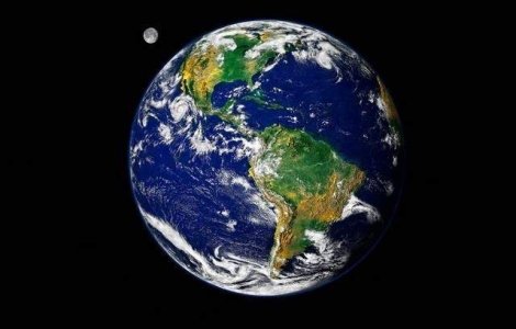 Un asteroid din platina va trece duminica pe langa Terra