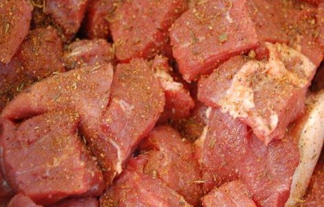 Aproape 5 tone de carne, confiscate de ANSVSA din restaurante de pe litoral
