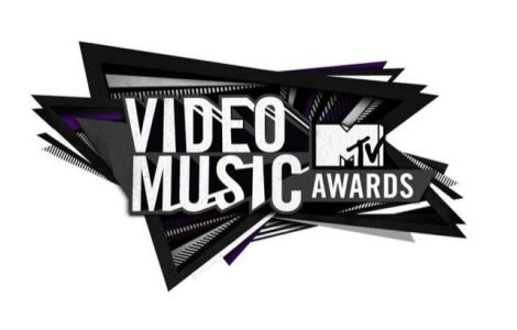 A fost ales prezentatorul galei MTV Video Music Awards 2015
