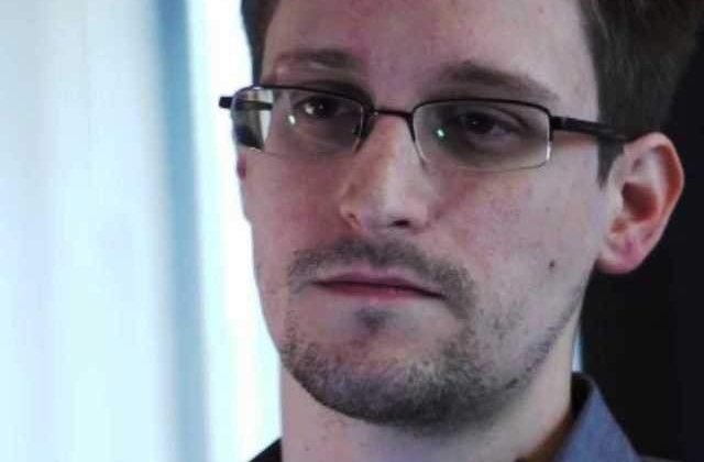 Fost senator american: SUA ar trebui sa-l spanzure pe Edward Snowden