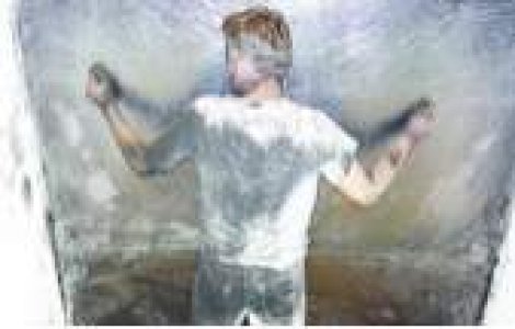 Picteaza cu sange contaminat cu HIV