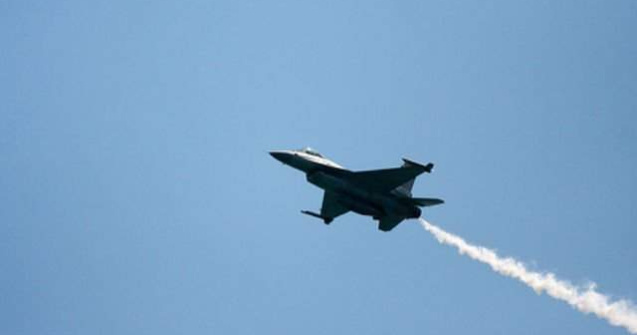 Pozitii teroriste din Siria si zone kurde din Irak, atacate de aviatia militara turca