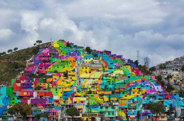 [VIDEO] Guvernul mexican a platit artisti stradali pentru a picta 200 de case