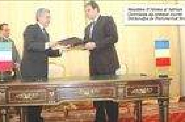 Massimo D&#8217;Alema ataca Romania