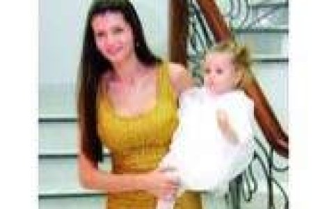 Irina a luat de pe tava cheile de la Bentley!