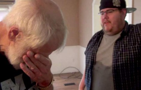 Credea ca isi ajuta fiul sa isi cumpere o casa. Ce se intampla de fapt