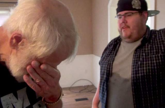 [VIDEO] Credea ca isi ajuta fiul sa isi cumpere o casa. La final se intampla asta