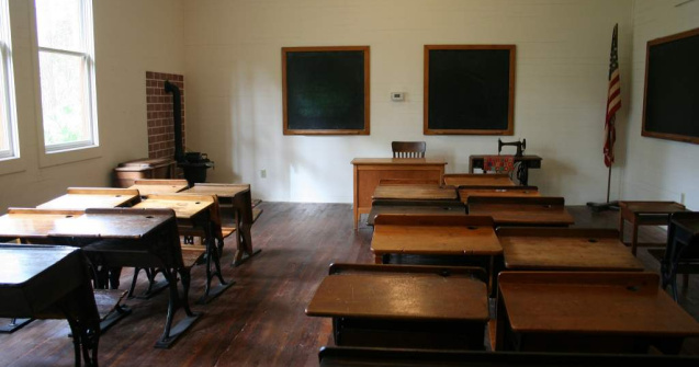 Ministrul Educatiei: Scolile private ar putea reduce taxele