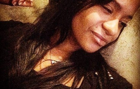 Zeci de persoane si-au luat la revedere de la Bobbi Kristina Brown