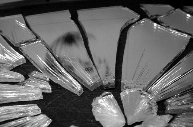 Experiente intunecate! Celebritati abuzate sexual din copilarie