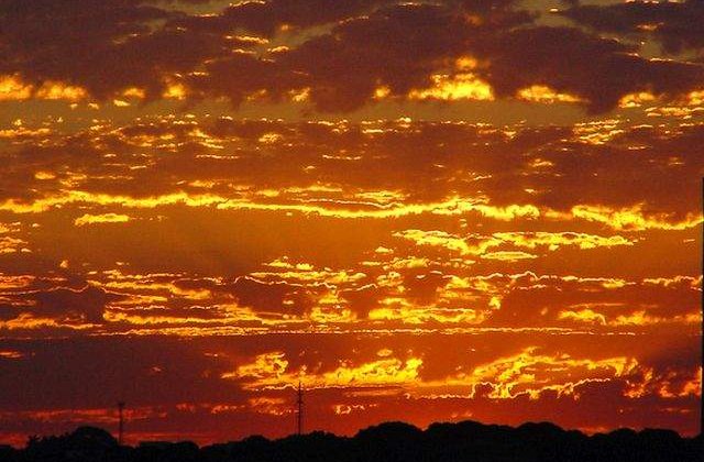 Temperatura-record, masurata de meteorologii din Iran