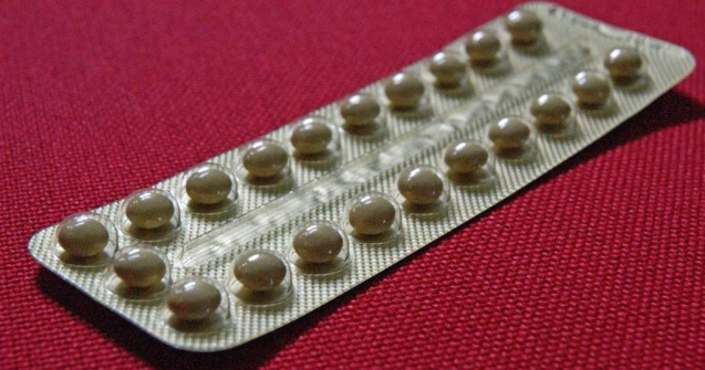 Studiu: Pilula contraceptiva previne cancerul uterin