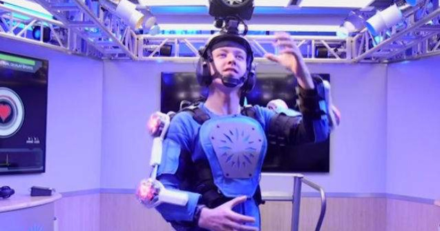  Video  A fost inventat costumul care te imbatraneste instant