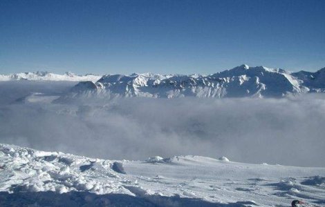 Premiera nationala: Un salvamontist si un alpinist au urcat al doilea varf din Tibet ca inaltime