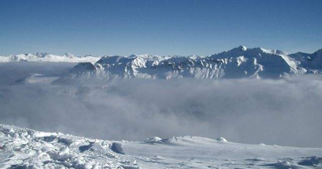 Premiera nationala: Un salvamontist si un alpinist au urcat al doilea varf din Tibet ca inaltime