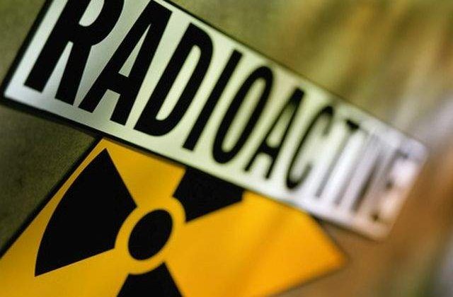Doi ucraineni au incercat sa introduca ilegal materiale radioactive in Romania