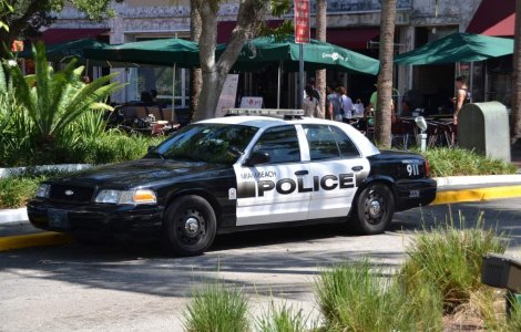  Top  Celebri si penali!10 Vedete care au incalcat legea