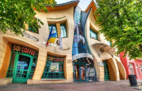  Top  Ai mai vazut asa ceva? 9 cladiri care sfideaza orice logica