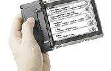 S-a lansat telefonul mobil cu ecran rulabil