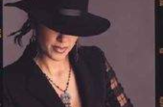 Nico deschide Eurovisionul