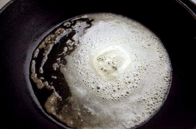 Studiu: Grasimile trans, asociate cu un risc crescut de deces. Nu sunt incluse si grasimile saturate