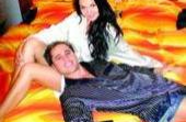 Maxer, ginerica in costum de pirat