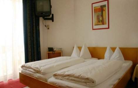 Hotelurile de pe litoral REDUC tarifele din 20 august