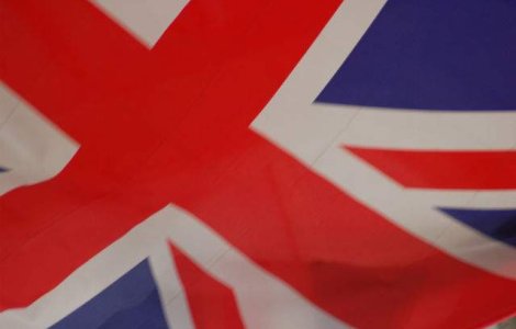 Familia regala britanica: Printul George a fost hartuit de paparazzi