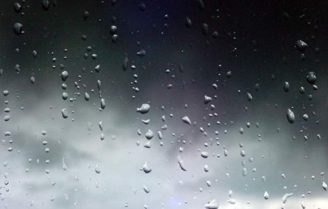 Avertizare meteo: Ploi in urmatoarele ore, in toata tara