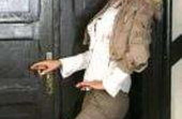 Anca o acuza pe Adina ca mituieste presa