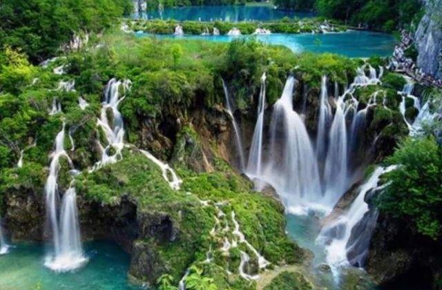 [Video] Comori veritabile! Descopera cele mai IMPRESIONANTE parcuri nationale ale lumii