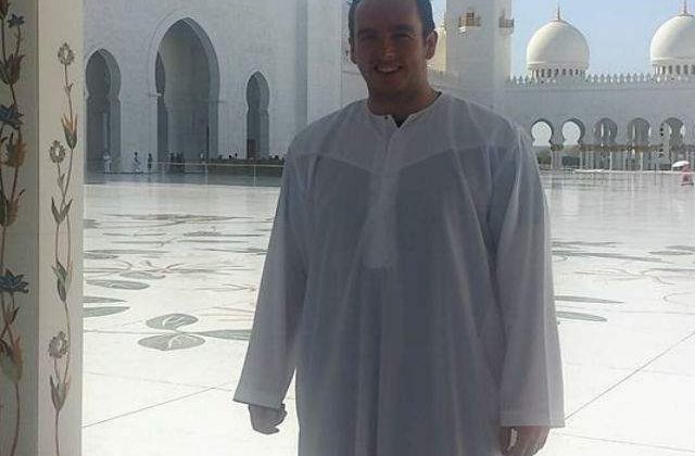 [FOTO] A aflat ca soferul taxiului nu a fost niciodata intr-un parc de distractii. Asa ca a facut asta