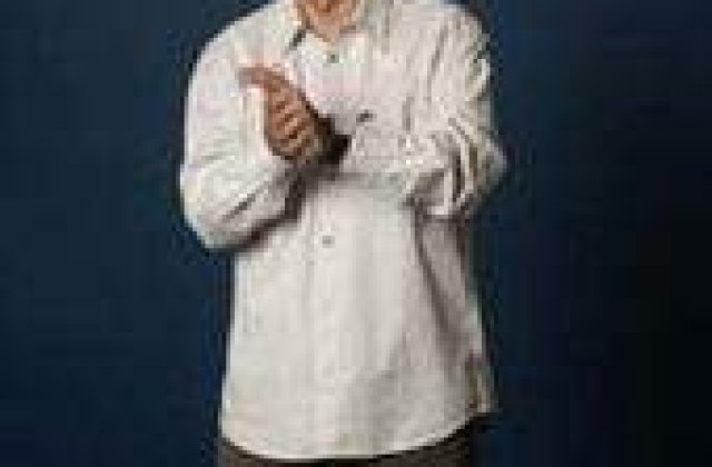 Dan Negru bate blondele apetisante