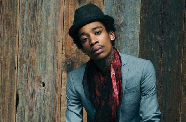 Rapperul Wiz Khalifa a fost arestat in Aeroportul din Los Angeles