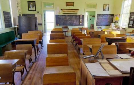 Transferurile ilegale: Adjunctul ISJ Suceava, INLOCUIT din functie