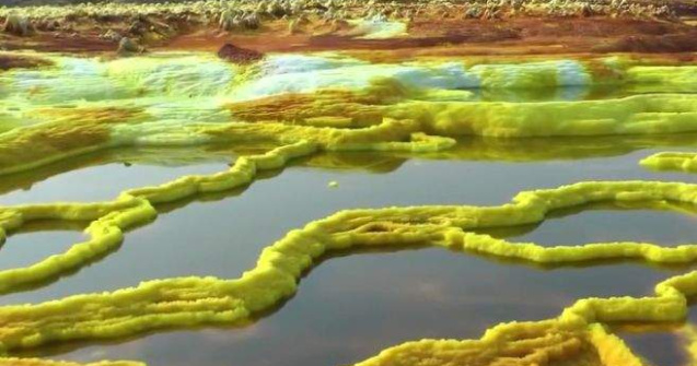  Top  Destinatii extraterestre! Cele mai CIUDATE minuni ale naturii