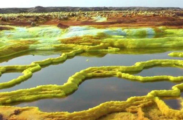 Destinatii extraterestre! Cele mai CIUDATE minuni ale naturii