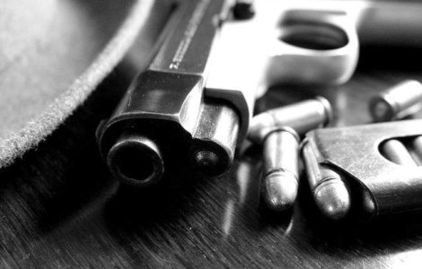 SUA: Un elev de 14 ani a tinut ostatici zeci de colegi, amenintandu-i cu o arma de foc