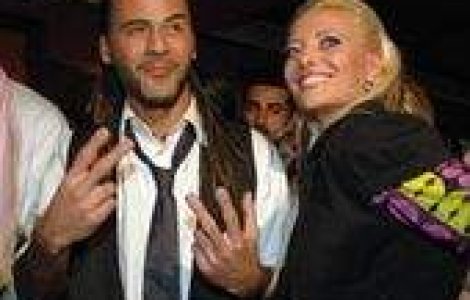 Matteo a plecat la parada de sutiene fara Delia