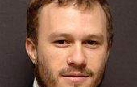 Caseta video cu Heath Ledger drogat, tinuta la secret
