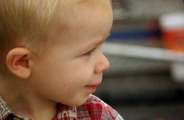 EVITA afirmatiile inselatoare! Ce nu trebuie sa-i spui NICIODATA copilului tau