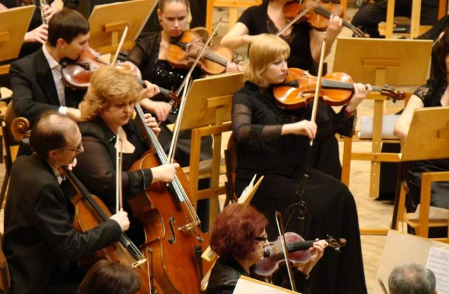 Dirijorul Zubin Mehta, noul presedinte onorific al Festivalului Enescu