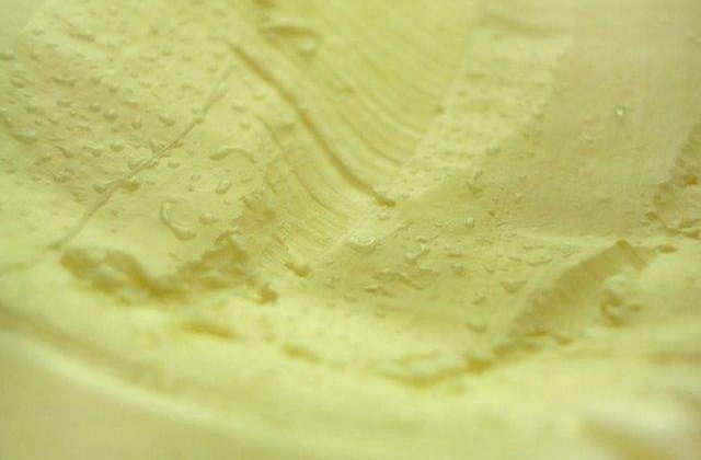 Nelipsit din orice casa! Intrebuintarile SURPRINZATOARE ale untului