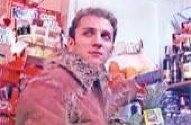 Traistariu vinde prezervative