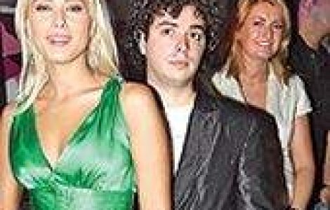 Iulia si Moga fac pregatiri de nunta