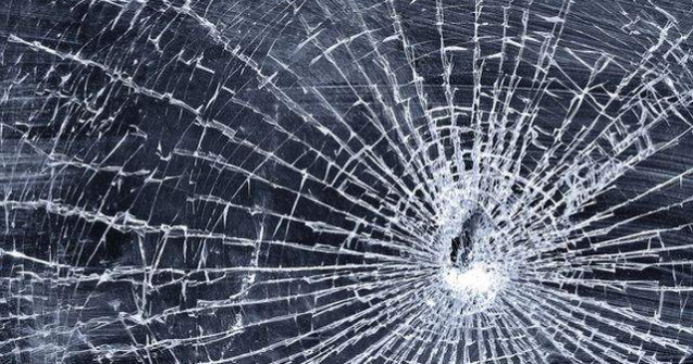 Accident pe DN 1: Doi morti si un ranit, dupa ce un autobuz s-a ciocnit cu un autoturism