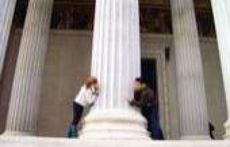 Ea e viitoarea sotie a lui Vlad Ionescu!